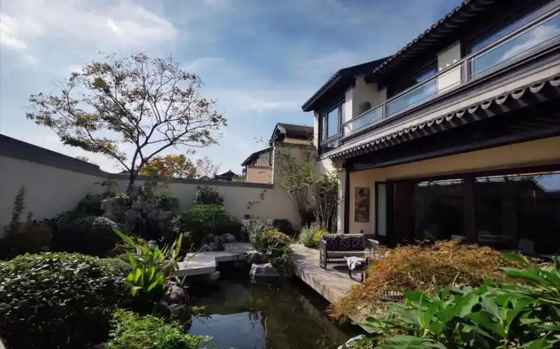 好东西 当然要分享啦 安吉天使小镇合院别墅_哔哩哔哩_bilibili