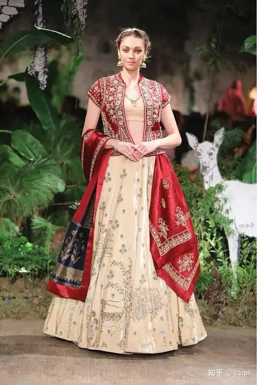 为什么印度的雅利安人肤色很黑,完全不像欧洲雅利安人那样金发碧眼?