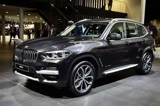 说到豪华品牌的suv车型,作为领头羊角色的宝马x5一定是很多人绕不过去