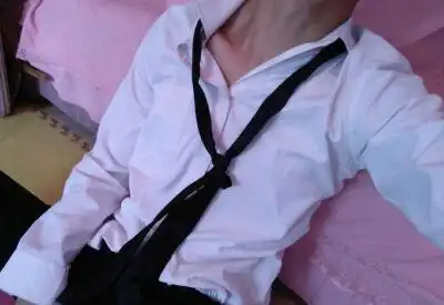 收集   点赞  评论  野洵 腹肌男 喜收藏 禁二传.