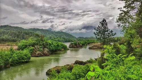 浙江永嘉县楠溪江狮子岩