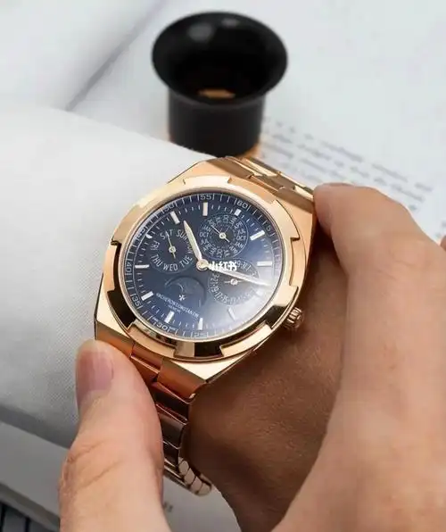 江诗丹顿万年历 4300v