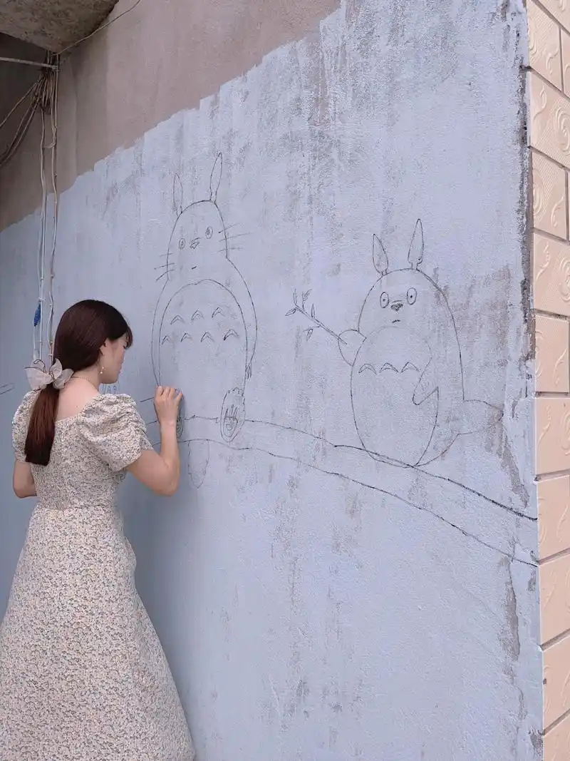 发个库存 树杈上的大龙猫 小龙猫