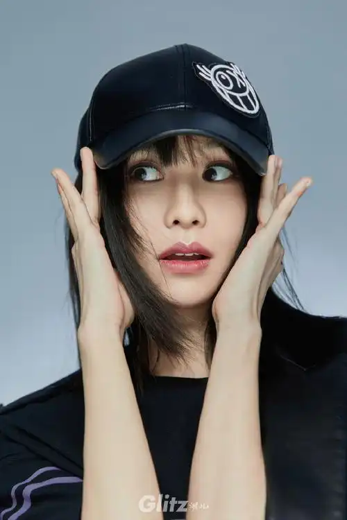 阿丽亚甜酷性感写真图片1111