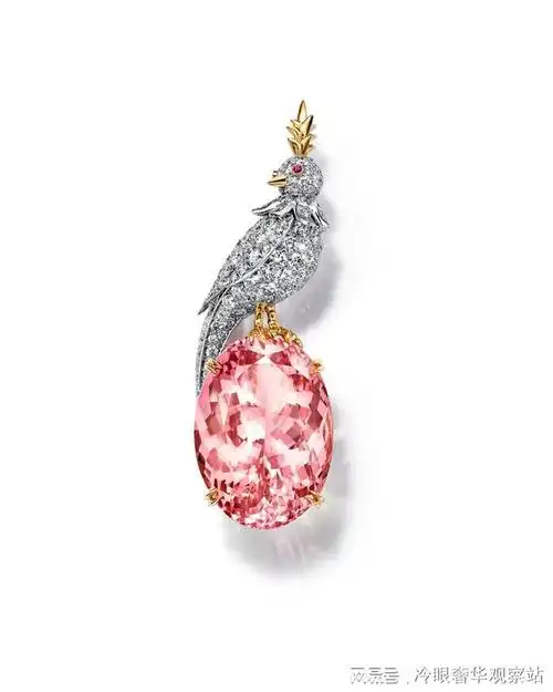 奢侈品媒体|蒂芙尼推出新款珠宝,石上鸟胸针与腕表|奢华奢侈媒体|时尚