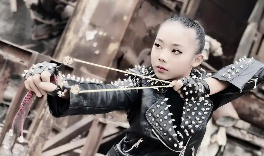 刘梦迪影视歌舞全能艺人