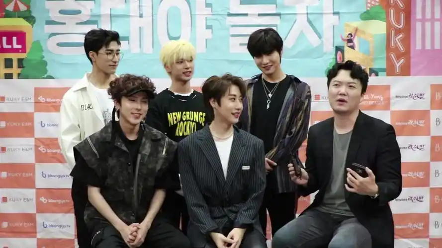 【onewe】(生肉) 190622 "来弘大玩吧"公演 事前采访