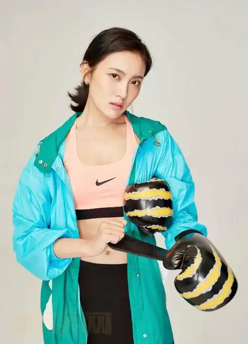 罗昱焜个人资料写真作品图片大全个人经历最新消息