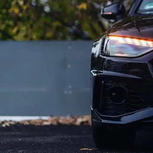 有没有奥迪rs4超清手机壁纸? - 知乎