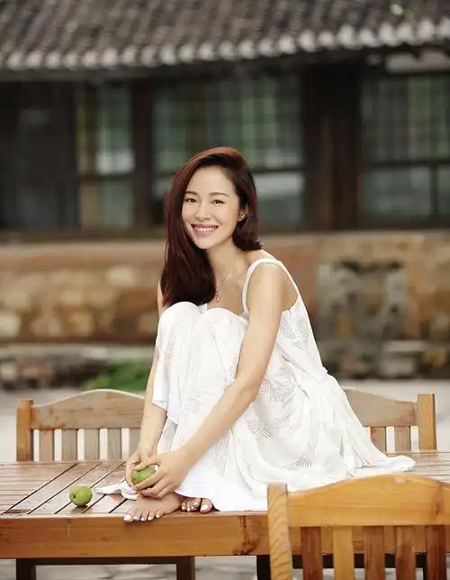 江一燕 yiyan jiang的图片