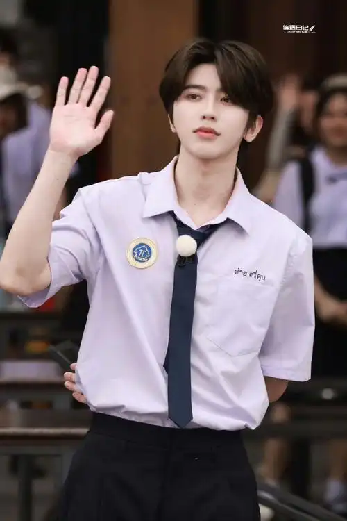 白鹿my@蔡徐坤@陈哲远-@dear-迪丽热巴@胡一天啊@林彦俊@刘亦菲@沈