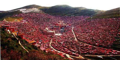 世界上最大的佛学院——色达五明佛学院