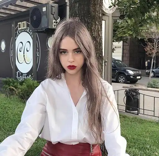 ins头像 欧美头像 女生头像 网红头像