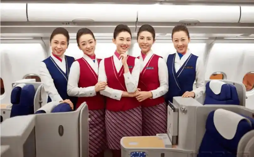 【航空就业】南方航空空中乘务员招聘_客舱_明珠_全球