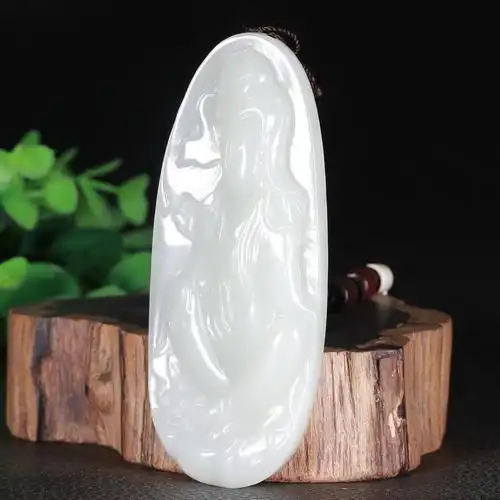 【观音赐福】苏工精雕和田玉 立体雕刻观音挂件109克