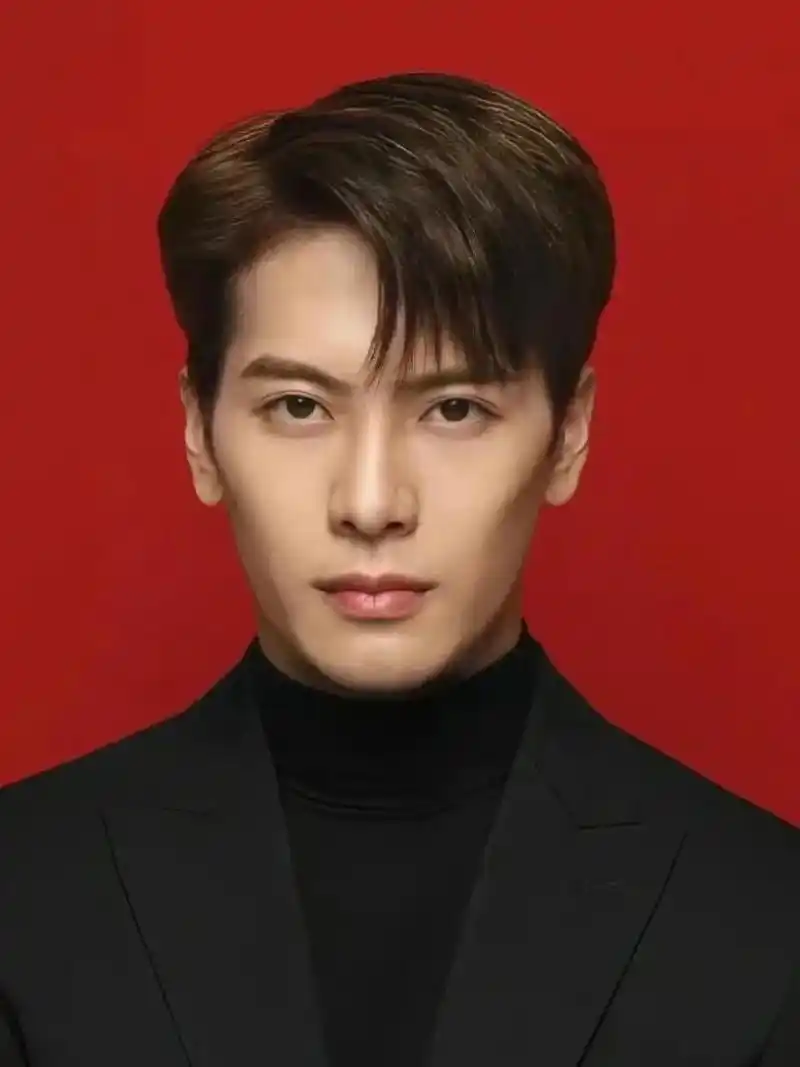 彭于晏竖大拇指表情包gif - 抖音