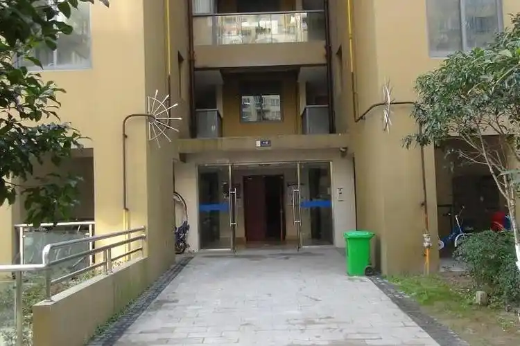 乐清市人民法院 乐清市人民法院关于拍卖乐成镇香格里拉嘉园b幢301室