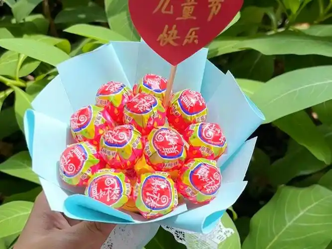 六一儿童节,亲手制作一束甜甜的棒棒糖花束送给小朋友