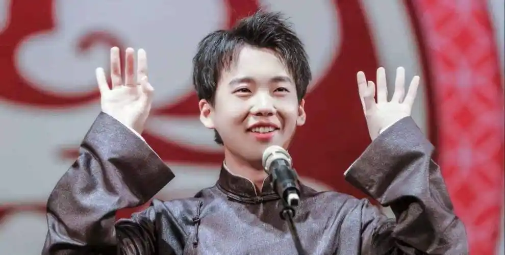 郭麒麟称从小就有"表演欲",3岁时已学会给亲友讲笑话