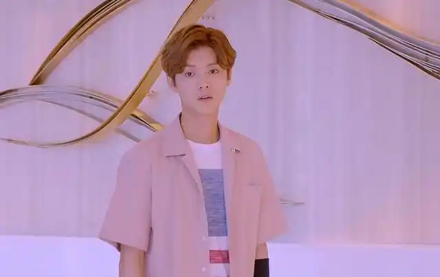 甜蜜暴击方宙当电灯泡上瘾鹿晗关晓彤办公室见面