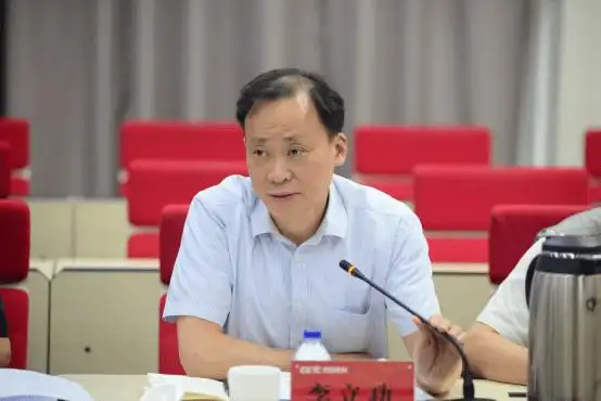 集团公司党组成员,副总经理李立功莅临我院调研指导