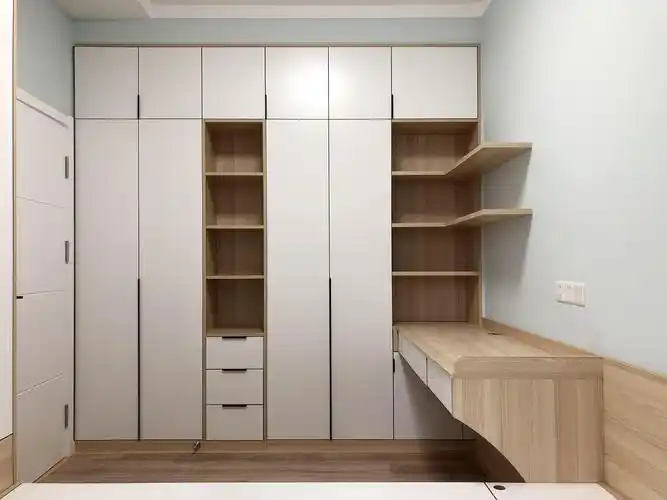 从榻榻米的角度,看衣柜书柜