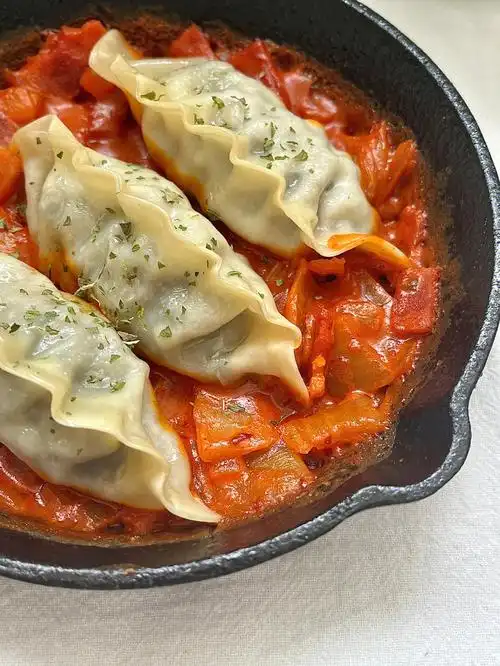 早餐记录韩式辣奶油煎饺09大象苏打水