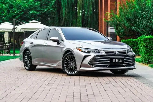 一汽丰田亚洲龙20l汽油版上市