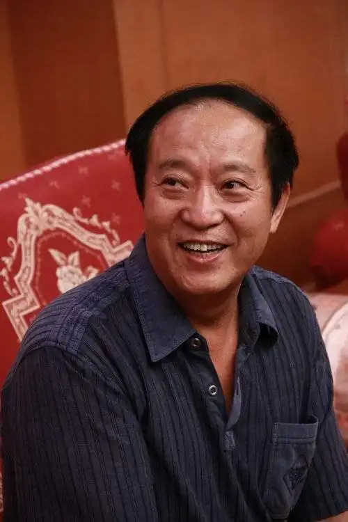 牛群从冯巩相声搭档到无人问津:人生可以折腾,但是不能瞎折腾