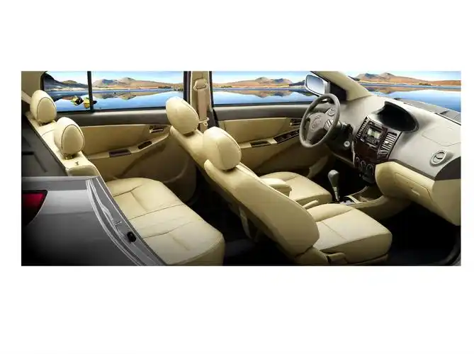 吉利金鹰内饰