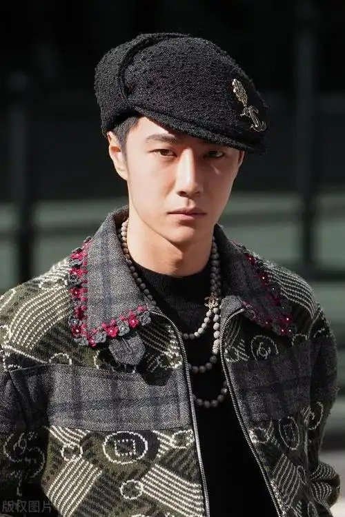 疯狂|天天向上|综艺节目|大陆综艺|华语歌手|社交平台_网易订阅