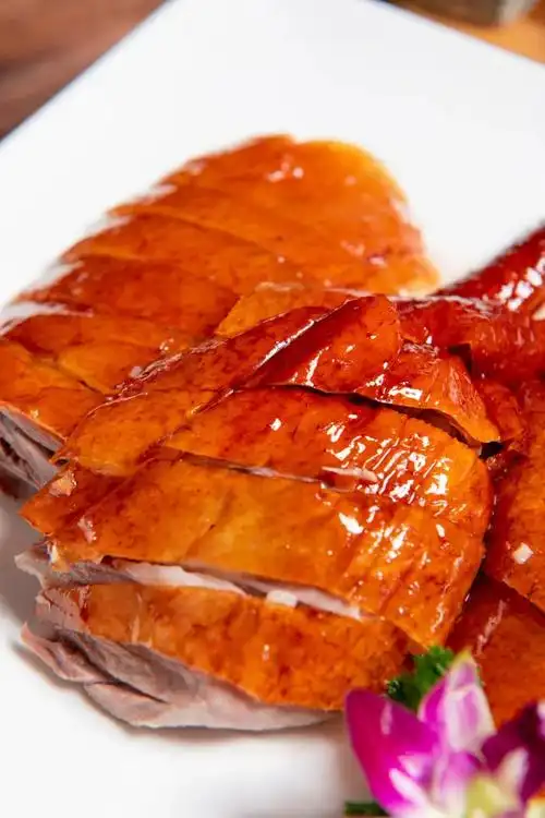 粤菜至尊成记明炉烧鹅,二十几块吃到饱!好吃到鹅头都不放过