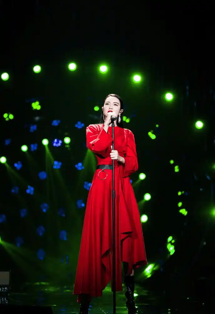 《我是歌手2018》谁将是新一季歌王,敬请期待!