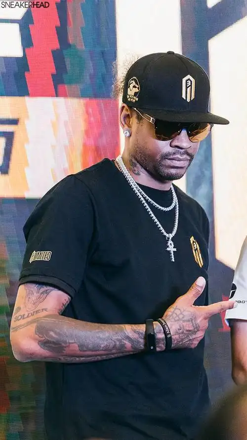 听allen iverson 讲他眼中的「街头潮流」