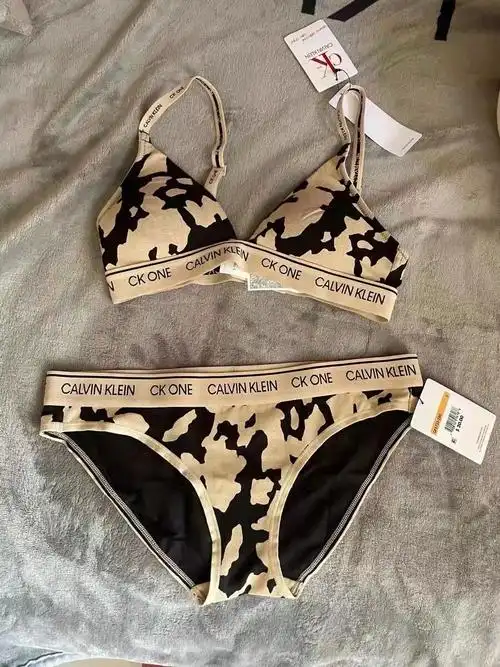 ck运动内衣女迷彩牛奶纹抹胸套装女无钢圈带胸垫性感吊带文胸套装v领