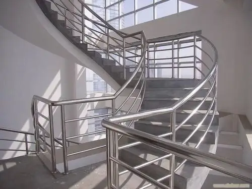 不锈钢楼梯