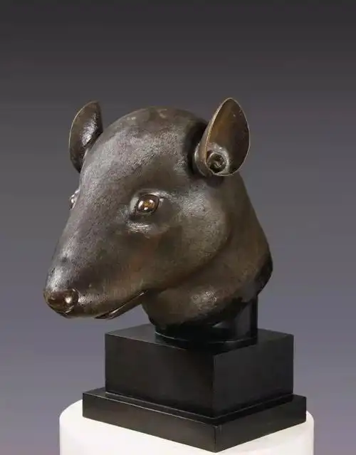 圆明园十二生肖兽首铜像之鼠首