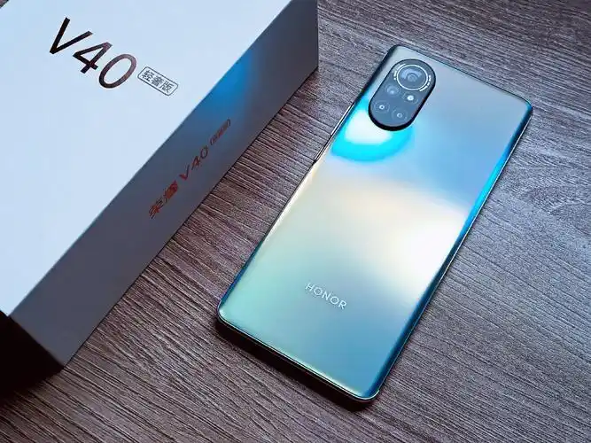 荣耀v40轻奢版评测纤薄双曲面潮流轻奢更出色