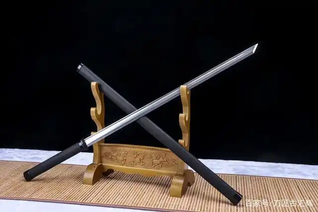 「鉴赏」一体素影唐刀