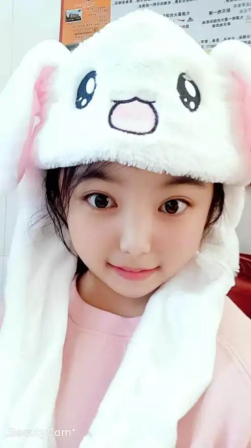 其它 小美女范铭熙(六年级)的美文集 写美篇范铭熙是个非常文静的女孩