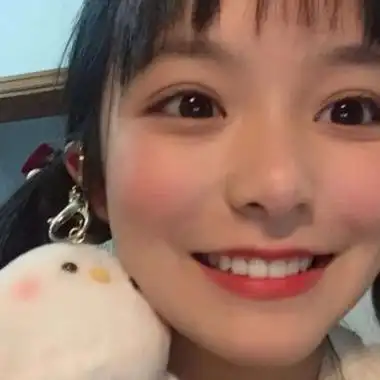 由美头网整理发布,女生头像频道提供更多与可爱,微笑相关的头像图片