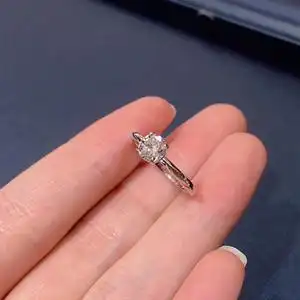 tiffany蒂夫尼true系列钻戒四爪18k金戒托,整体1