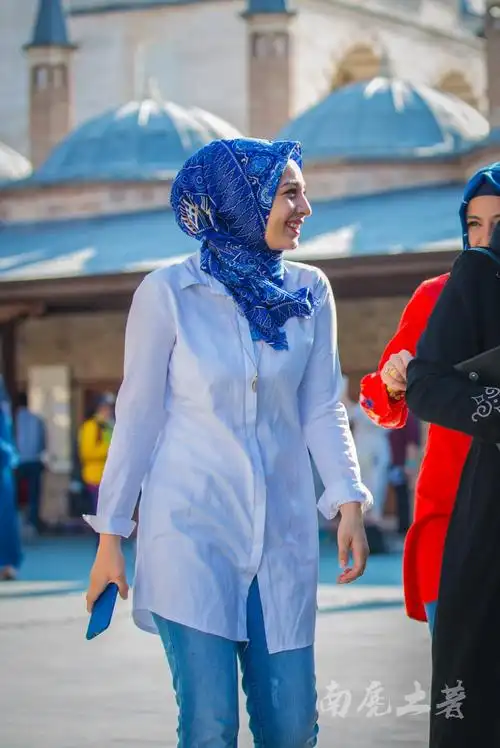 土耳其头巾美女风情万种