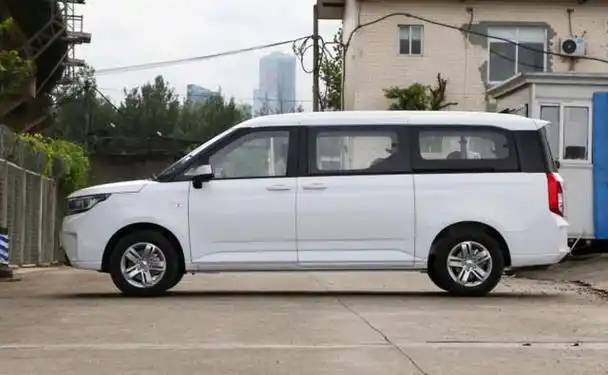 五菱mpv商务车大全7座推荐