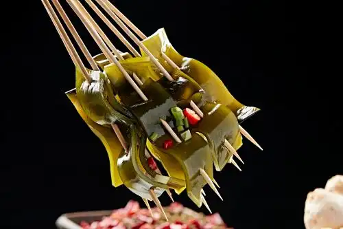 冷锅串串宽海带 美味佳肴