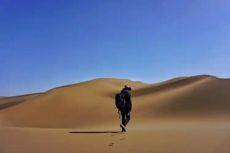 独行- 黄一迪 - 图虫