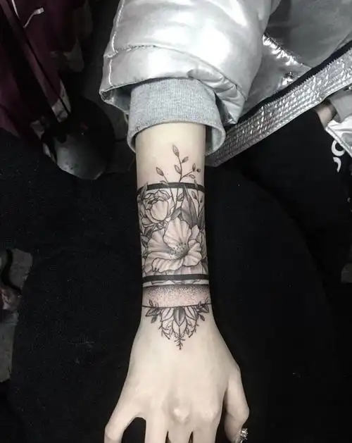 素花手环纹身图片