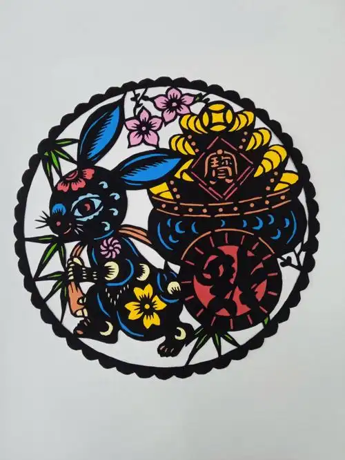 套色剪纸一个招财的小兔子66