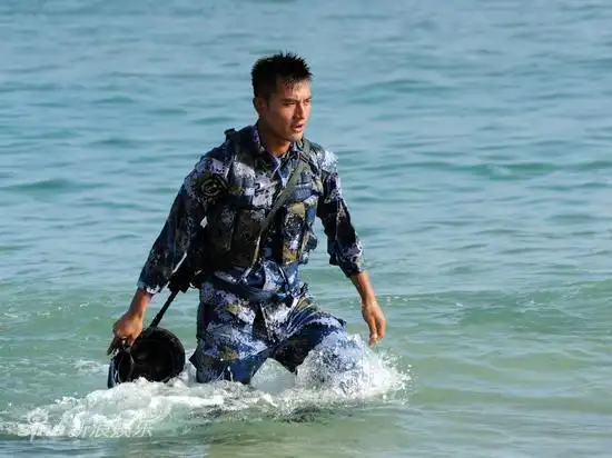 资料图片火蓝刀锋主角郑凯饰鲁炎