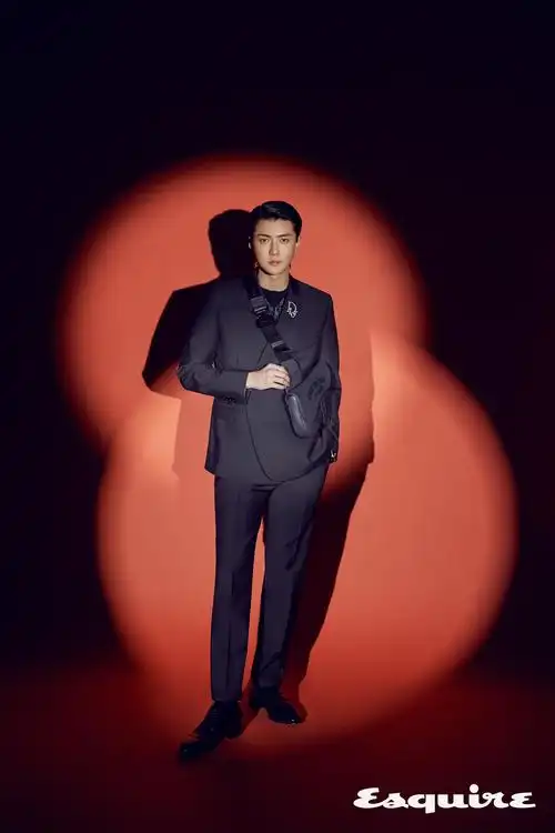 exo吴世勋成为dior男装新代言人 谈时尚感悟